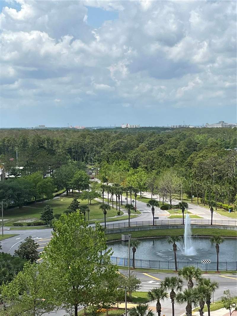 2 bedroom Condo - Hotel at 8101 Resort Village Drive #3909, Lake Buena Vista Resort, Orlando — photo 5