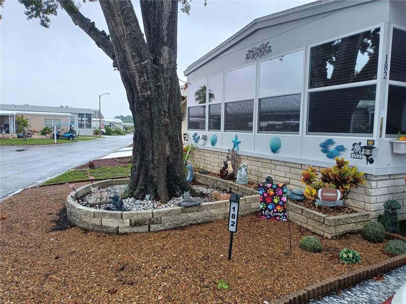 2 bedroom Mobile Home at 9790 66th Street #182, Pinellas Park, Pinellas Park — photo 4