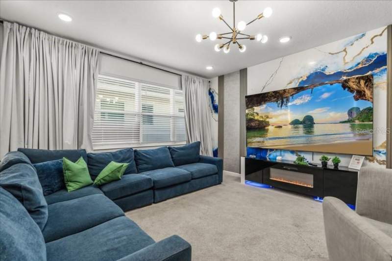 12 bedroom Single Family Residence at 2558 Shanti Drive, Veranda Palms Ph 2B1, Kissimmee — photo 2