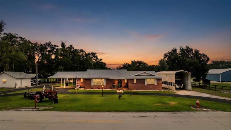 3 bedroom Single Family Residence at 1633 Cherry Lane, Lakeland, Lakeland — photo 3
