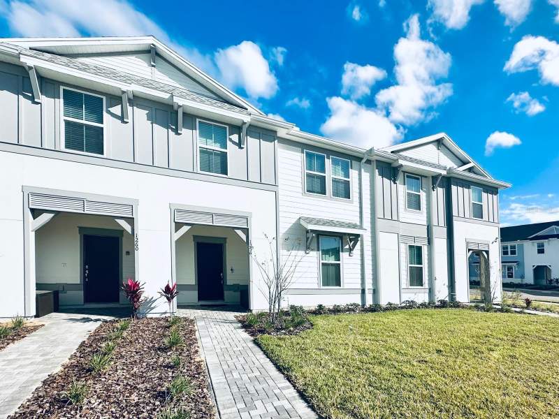 5 bedroom Townhouse at 1256 BLUE PARADISE DRIVE, WINDSOR CAY, CLERMONT — photo 1
