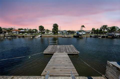 3931 Headsail Drive, New Port Richey FL - photo 7 of 99