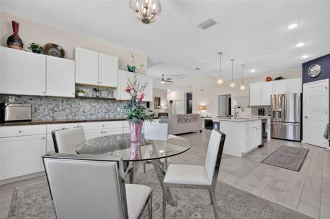 30658 East Bluebell Ave, Eustis FL - photo 17 of 44