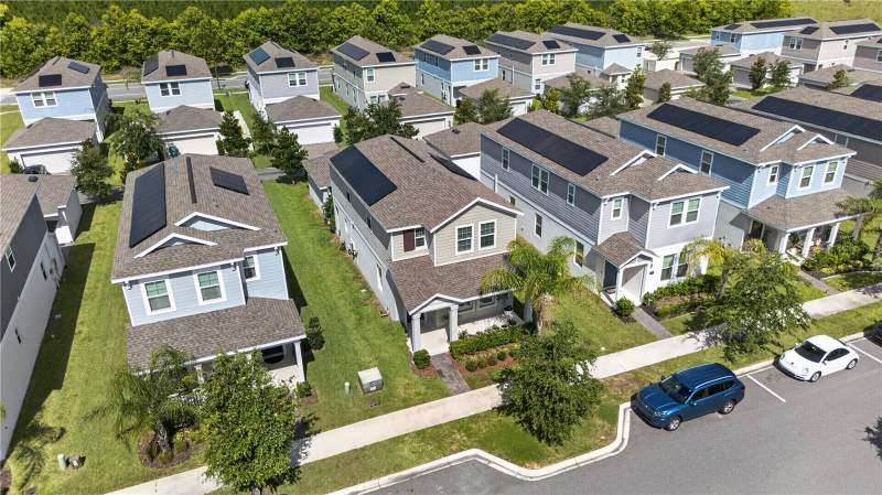 4 bedroom Single Family Residence at 1396 Roxy Lane, Waterside/Johns Lake Ph 2C, Winter Garden — photo 3
