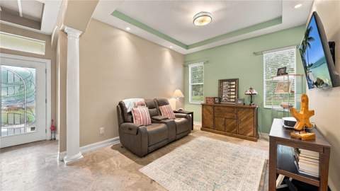 11403 Gramercy Park Avenue, Bradenton FL - photo 7 of 55