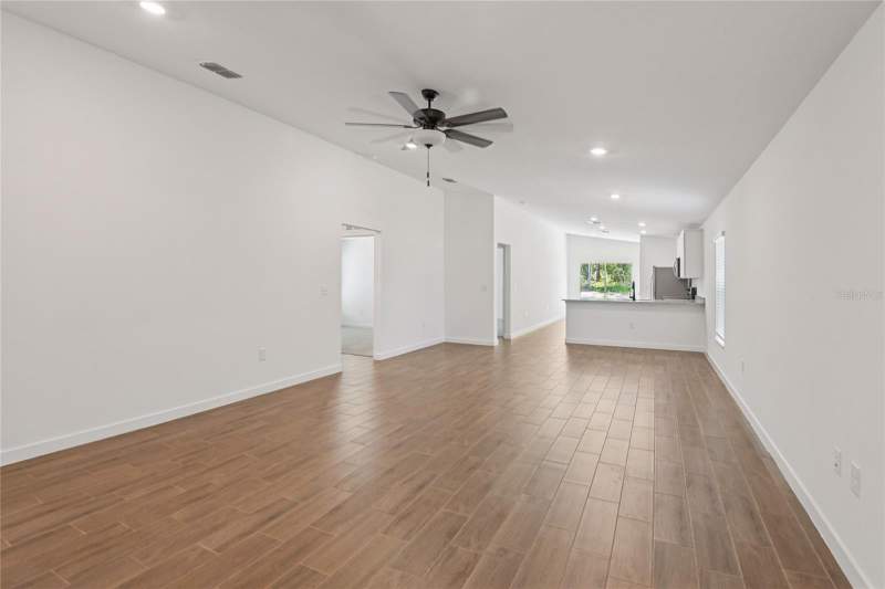 3 bedroom Single Family Residence at 13331 Canada Goose Road, Royal Highlands, Weeki Wachee — photo 2