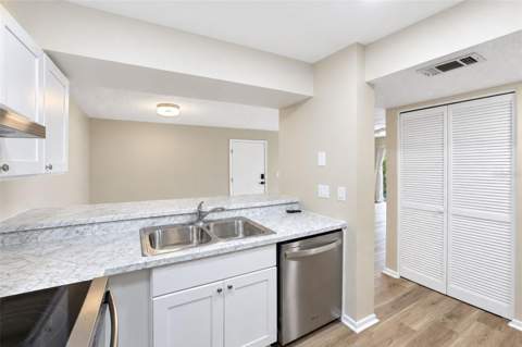 642 Bird Bay Dr E #205, Venice FL - photo 22 of 99