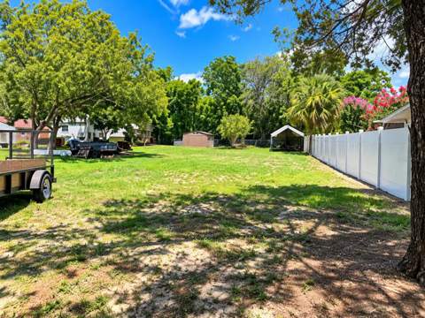 213 Oleander Drive, Lake Wales FL - photo 6 of 8