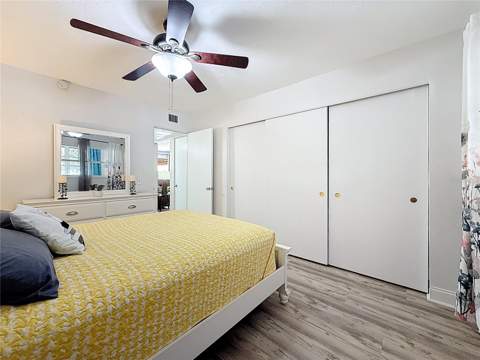 5861 42nd Terrace #1610, Kenneth City FL - photo 20 of 42