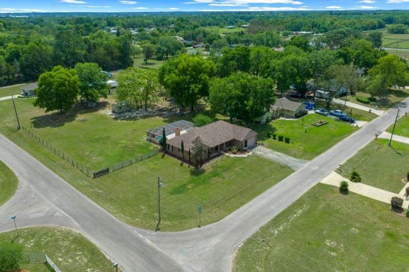 4 bedroom Single Family Residence at 14569 SE 96th Court, Edgewater Estate, Summerfield — photo 3