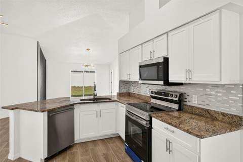 12826 Longcrest Drive, Riverview FL - photo 18 of 57