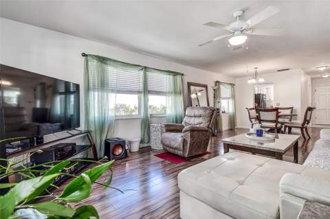 3010 59th Street #301, Gulfport FL - photo 12 of 36