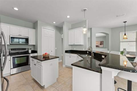 3790 Eagle Isle Circle, Kissimmee FL - photo 14 of 82