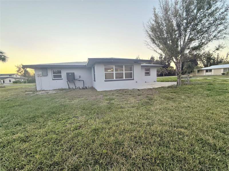 3 bedroom Single Family Residence at 134 Peace Island Drive, Bay Shore, Punta Gorda — photo 4
