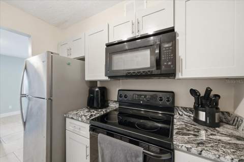 4843 Coquina Key Drive #A, St Petersburg FL - photo 18 of 79