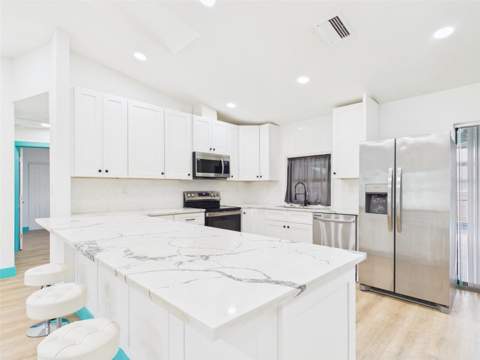 20167 Holland Avenue, Port Charlotte FL - photo 12 of 40