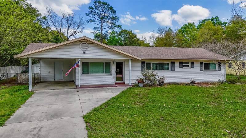 3 bedroom Single Family Residence at 831 NE 41st Avenue, Silver Spgs Forest, Ocala — photo 2