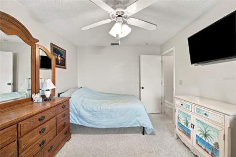 6015 Courtside Drive, Bradenton FL - photo 20 of 38
