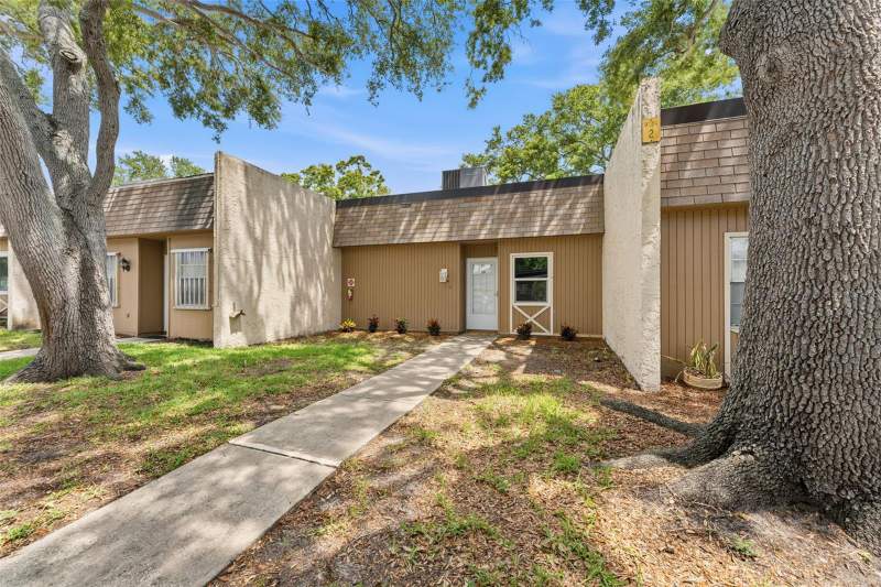1 bedroom Condominium at 11511 113th Street #2D, Deerwood Gardens 1 Ph 3, Largo — photo 2