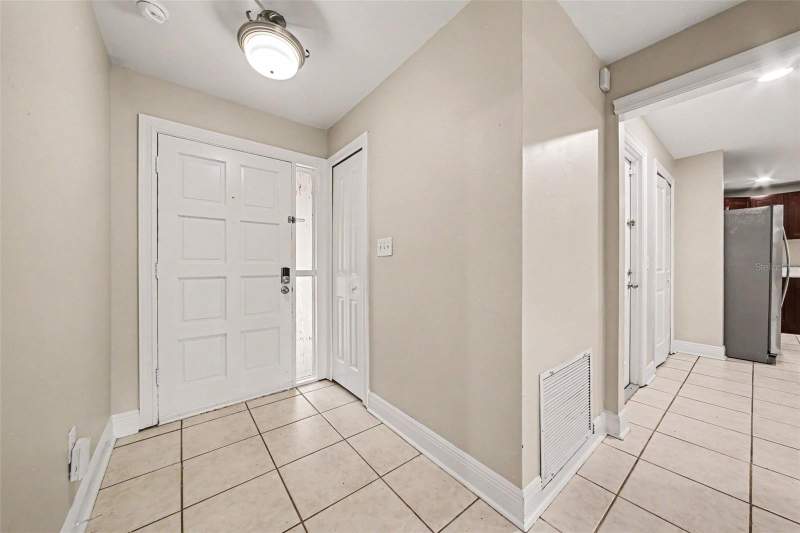 3 bedroom Single Family Residence at 612 Heather Brite Circle, Wekiva Sec 03, Apopka — photo 3