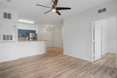 8225 Claire Ann Drive #101, Orlando FL - photo 11 of 40