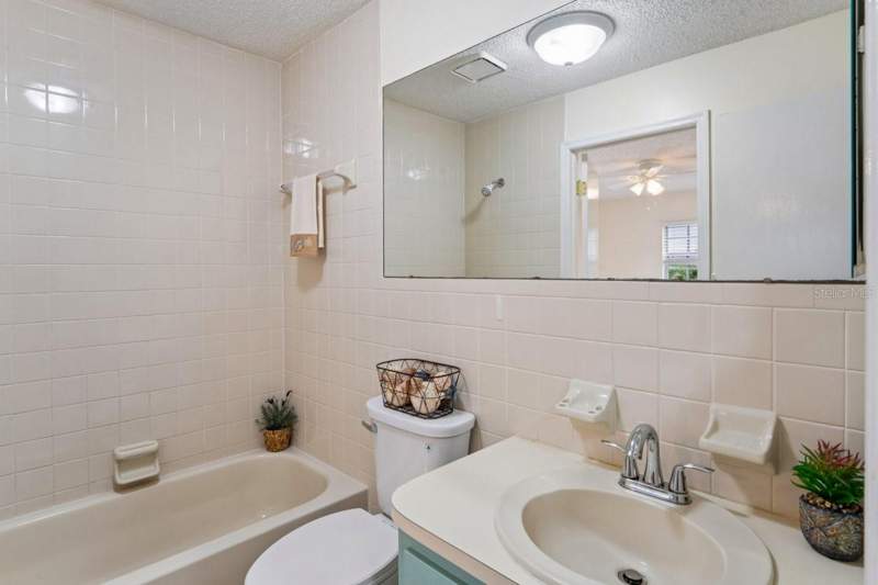 1 bedroom Condominium at 6709 Devonshire Ln #10A, Wilds Condo, New Port Richey — photo 4