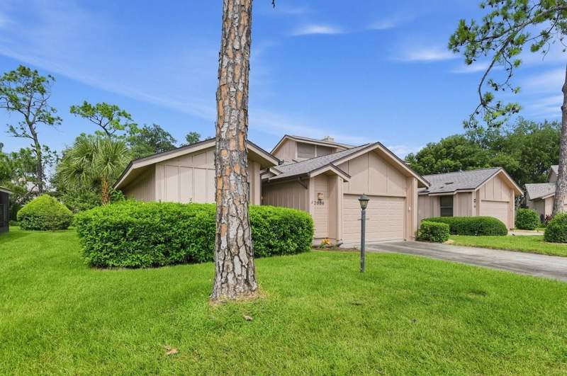3 bedroom Condominium at 2006 Teakwood Lane, Woodside At Spruce Creek Condo Ph 01, Port Orange — photo 2