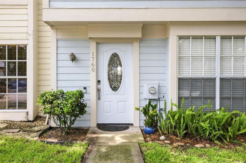 2 bedroom Townhouse at 1760 Mill Run Circle, Fletchers Mill, Tampa — photo 3