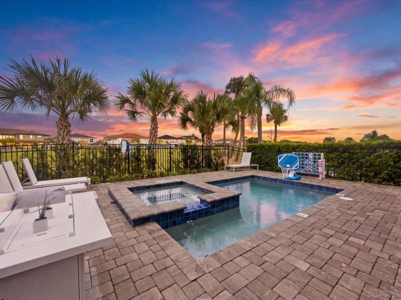 6 bedroom Single Family Residence at 1104 Castle Pines Court, Reunion West Village 3A, Kissimmee — photo 2