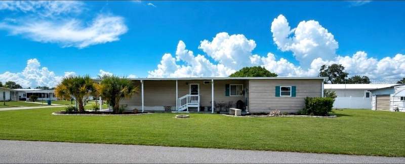 2 bedroom Manufactured Home at 15657 Brookridge Boulevard, Brookridge Comm, Brooksville — photo 2