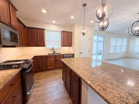 394 Alcove Drive, Groveland FL - photo 7 of 24