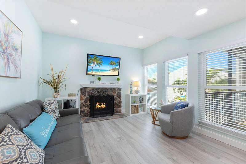 2 bedroom Condominium at 337 REX PLACE #G, MADEIRA BEACH YACHT CLUB CONDO, MADEIRA BEACH — photo 5