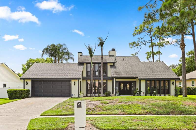 9524 BAY VISTA ESTATES BOULEVARD home for sale in Bay Vista Estates