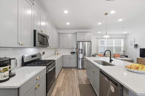 2253 Celebration Boulevard, Celebration FL - photo 10 of 58