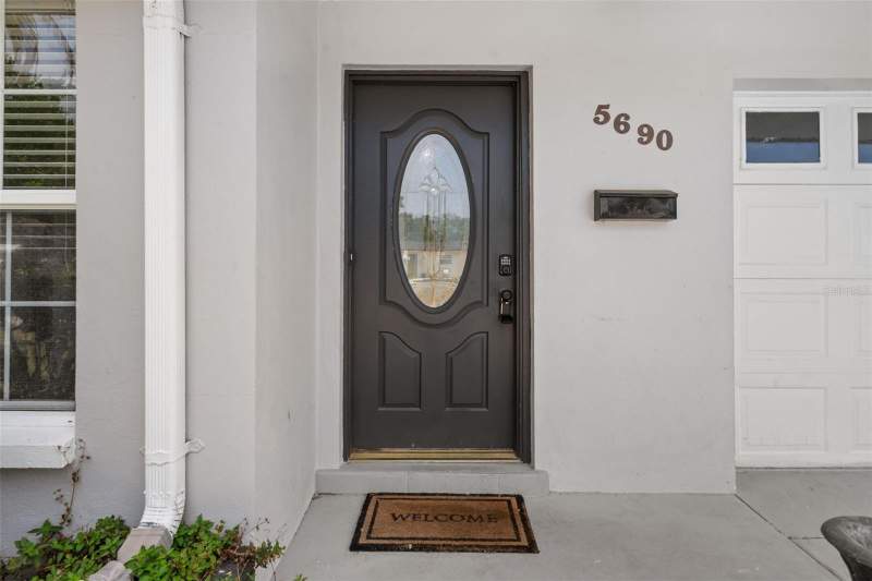 3 bedroom Single Family Residence at 5690 6TH STREET, EDENWOOD ADD SEC 4, ST PETERSBURG — photo 3