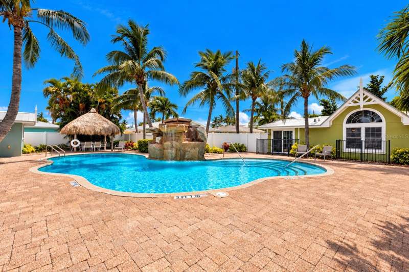 2 bedroom Condominium at 215 67th Street #6, The Blue Lagoon, Holmes Beach — photo 3