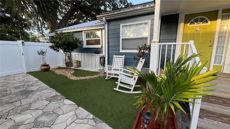 4 bedroom Single Family Residence at 2301 W Idlewild Avenue, Hamners Marjory B First Add, Tampa — photo 3