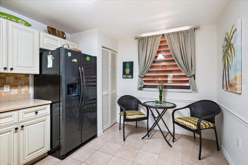 2 bedroom Condominium at 211 Pineneedle Drive #211, Wildewood Spgs Ii-B, Bradenton — photo 5