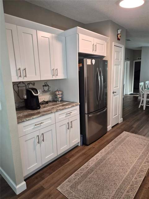 508 Saint Andrews Boulevard, Lady Lake FL - photo 8 of 37