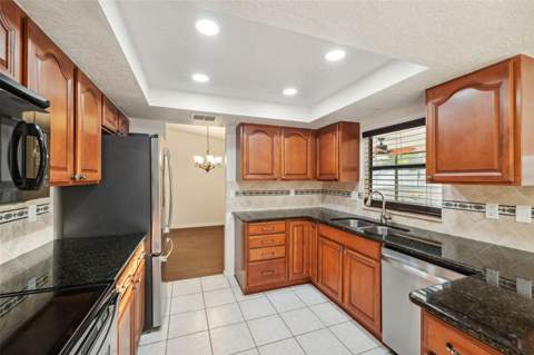 2141 Brent Place, Palm Harbor FL - photo 19 of 42
