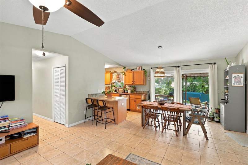 3 bedroom Single Family Residence at 637 Pratt Street, Spring Garden Highlands, Deland — photo 5