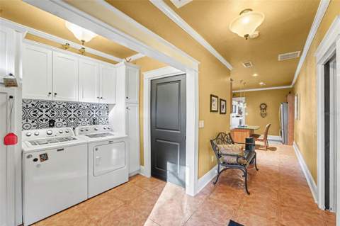 4304 N Marguerite Street, Tampa FL - photo 8 of 27