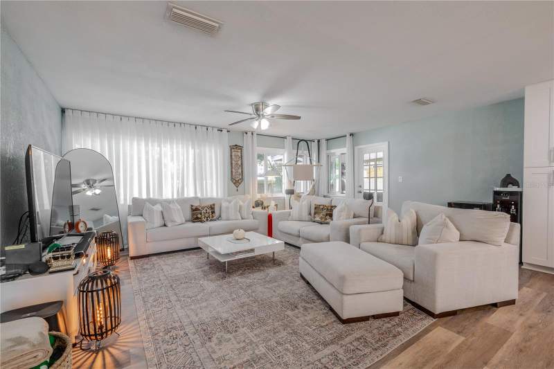 3 bedroom Single Family Residence at 11615 Park Boulevard, Ridgewood Groves, Seminole — photo 5