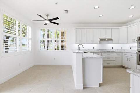6515 Moorings Point Circle #102, Lakewood Ranch FL - photo 23 of 75