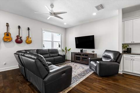 819 Oak Bend Lane, Dunedin FL - photo 8 of 67