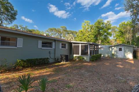 703 NE 6th Place, Gainesville FL - photo 14 of 30