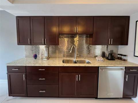 108 Madrid Drive #D, Casselberry FL - photo 6 of 27