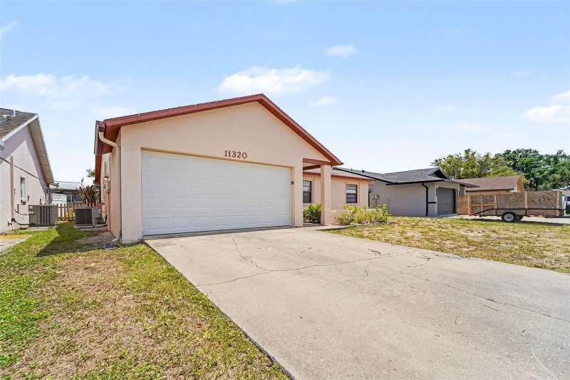 3 bedroom Single Family Residence at 11320 Jack Rabbit Lane, Bear Creek Sub, Port Richey — photo 2