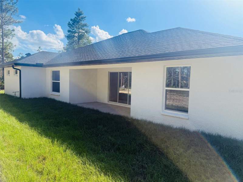 3 bedroom Single Family Residence at 13465 Canyon Swallow Road, Royal Highlands, Weeki Wachee — photo 2