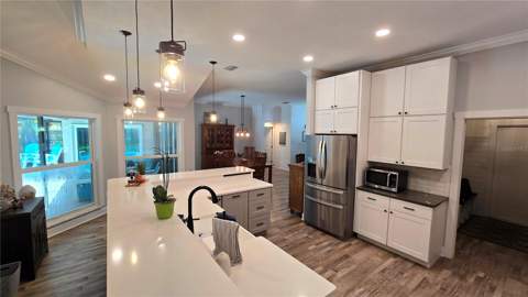 9991 Windtree Boulevard, Seminole FL - photo 22 of 38